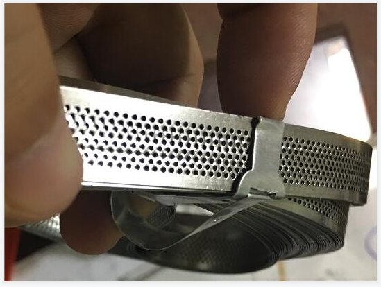 1Cr17Ni7 Stainless Steel Suction Steel Tape Band Molins Tobacco Machine Parts 6 Holes 8 Holes